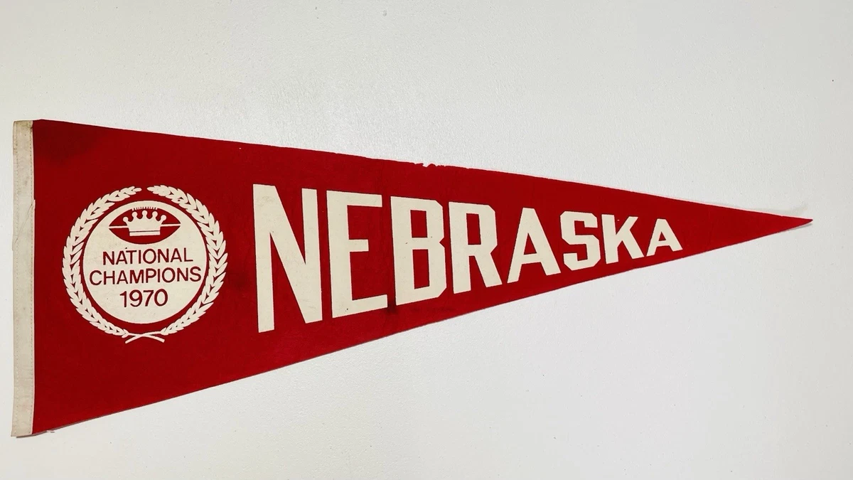 Nebraska Cornhuskers Vintage Throwback Pennant Banner - 12x30 Inch Wool Felt