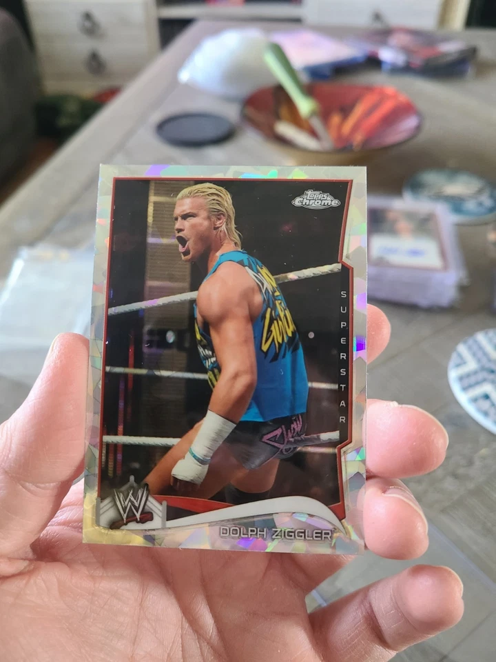 2014 Topps Chrome WWE #18 Dolph Ziggler Atomic Refractor - Image 1 of 2