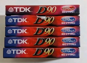 NUOVO lotto di 5 nastri cassette vuoti TDK D90 90 minuti tipo I alta uscita - Foto 1 di 5
