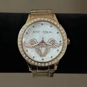 Betsy Johnson Women's Watch Analog Quartz Rose Gold Tone Heart Wing 6.5 in 38 mm - Picture 1 of 15