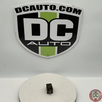 Relé de ventana eléctrica 1984-1994 Porsche 911, 87-91 928, 85-95 944 968 94461511600 Foto 1 de 4