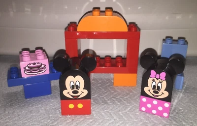 Lego DUPLO Read and Build: Clubhouse Café #10579 Retirado 2014 Mickey Minnie Foto 1 de 4