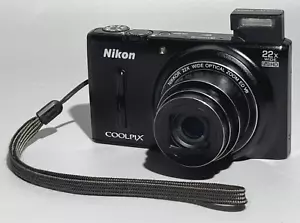 Appareil photo numérique Nikon COOLPIX S9600 16MP : WORKS - Photo 1 sur 14