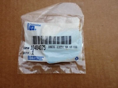 00-05 OEM NOS Chevy Monte Carlo Roof Pillar Badge Emblem GM 10404075 brand new - Image 1 of 2