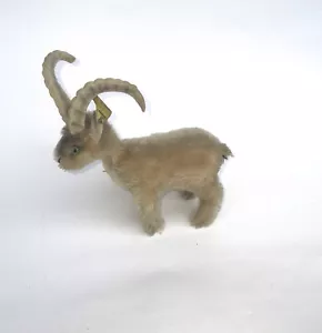 STEIFF 1314,00 STEINBOCK ROCKY MIT KNOPF/FAHNE, PLÜSCHTIER STOFFTIER SPIELTIER - Bild 1 von 9