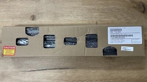APC 0M-77216A Frontblende / Front Bezel Cover für APC SMT-Baureihe - Bild 1 von 1