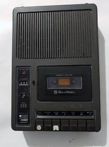 VINTAGE - Registratore a nastro a cassette Bell & Howell modello 3179A - SOLO PER PARTI o RIPARAZIONE - Foto 1 di 9