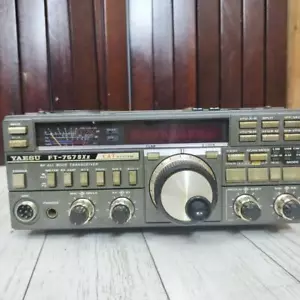 YAESU Musen FT-757 Ham Radio Transceiver A613 Parts - Picture 1 of 9