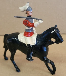 Vintage Britains Ltd Hand Painted Soldier Mounted on Horse Back & Moving Arm - Picture 1 of 10