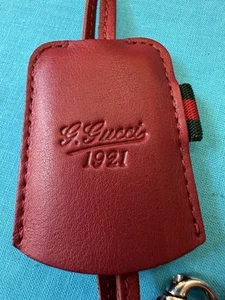 Orologio Gucci con collana Edizione Limitata - Foto 1 di 13