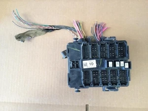 08 SILVERADO 2500 UNDER HOOD FUSE BOX 6.6L DIESEL LMM 15404 - Bild 1 von 6