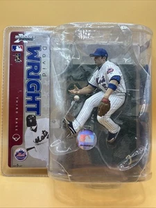 McFarlane DAVID WRIGHT Debutto Figure MLBSeries 18 Maglia Bianca NY Mets NUOVO - Foto 1 di 3