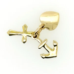 Solid 9ct Yellow Gold Faith Hope Charity Charm 0.9g Preloved - Picture 1 of 6