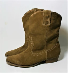 MIA SHOES SUEDE WESTERN ANKLE BOOTS TAN PULL ON BOOTIES 8.5 - Picture 1 of 9