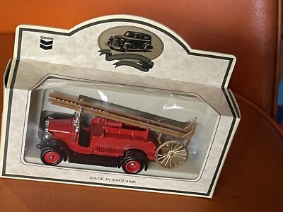 1934 Dennis Fire Engine London Die Cast Metal Model - Lledo Days Gone 12004 - Image 1 of 4