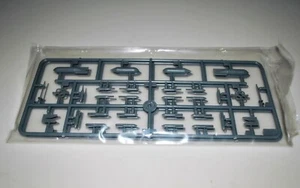 TRUMPETER Ju-87D STUKA 03217 ⭐PIEZAS⭐ SPRUE WBx2-50KG+BOMBA 110KG+MÁS 1/32 - Imagen 1 de 3