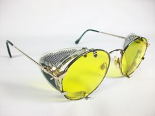 ST. MORITZ BARRINGTON GOLD FRAME YELLOW LENS VINTAGE ROUND STEAM PUNK SUNGLASSES