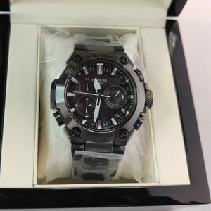 Casio G-SHOCK Titanium analog solar radio 20atm men's watch MRG-B2000B-1A1JR - Picture 1 of 7