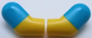 Lego gelbe Minifigurenarme mit dunkelblauen Ärmeln - Bild 1 von 1