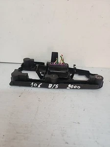 PEUGEOT 106 2000 DRIVER SIDE REAR BULB HOLDER - Picture 1 of 6