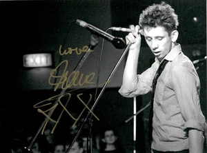 Shane MacGowan Autograph + COA  - Bild 1 von 3