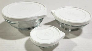 Pampered Chef - 3pc Nesting Glass Bowl Set & Lids - Picture 1 of 3