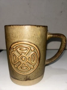 Taza grande vintage de cerámica Tremar Studio con sello - 13 cm de altura estilo celta - Imagen 1 de 6
