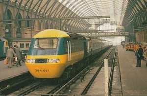 Class 43 HST Inter City High Speed Train Kings Cross Station 1978 postcard - Picture 1 of 2