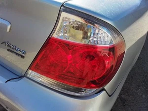 TOYOTA CAMRY RIGHT TAILLIGHT SK36, 08/2002-05/2006 - Picture 1 of 12