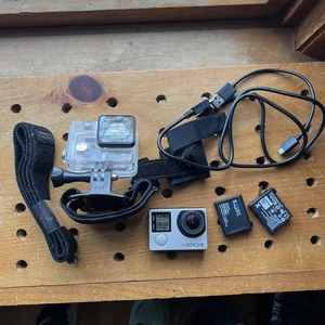GoPro HERO 4 Black Action Camcorder Camera Waterproof Case 3 Batteries - Picture 1 of 3