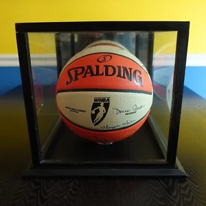 2008 ATLANTA DREAM Autographed Basketball WNBA McCoughtry Erika Iziane - Picture 1 of 14