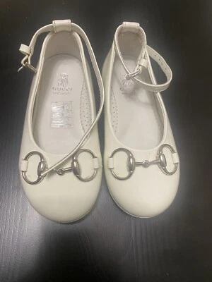 gucci Niños Zapatos Niñas Cuero Auténtico Color Crema Talla 22 Excelente Estado Foto 1 de 4