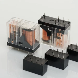 Denon PMA-735R Altavoz Relé / Altavoz + Function Relay Set - Imagen 1 de 3