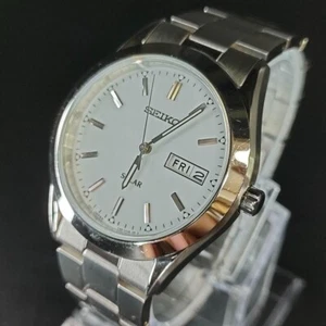 SEIKO Solar Radio Wave Analog Quartz Watch V158-0AB0 Day Date - Picture 1 of 8