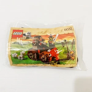 Lego Catapult Crusher Castle 6032 - Vintage - Complete - Free Postage - Picture 1 of 2