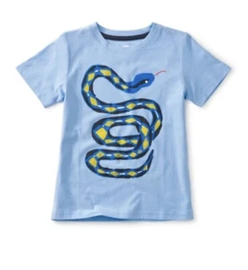 Tea Collection Jungen 5 Malagasy Snake Graphic Tee Placid Blue Serpent Neu - Bild 1 von 3