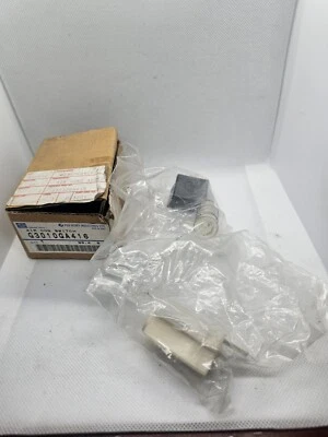 G3010GA416 - Subaru Genuine Part - Air Conditioner Switch for L Series - Image 1 of 4