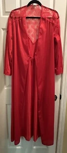 Vintage Undercover Wear Long Red Nylon Lace Robe Size Medium Made In USA - Picture 1 of 7
