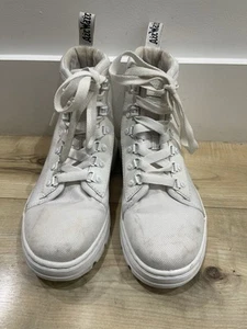Dr. Martens Air Wair Combs Womens Size 7 White Combat Canvas Ankle Boots - Picture 1 of 11