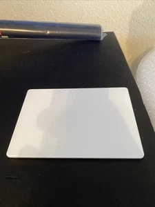 Apple Magic Trackpad 2 Wireless Bluetooth Rechargeable model A1535 - Bild 1 von 4