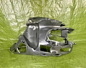 BMW 1er F40 Aufnahme Nebelscheinwerfer links M Paket 51118070937 Original - Bild 1 von 3