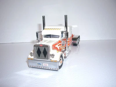 DCP ПЕРВАЯ ПЕРЕДАЧА 1/64 КУЛАК ДЛИННАЯ РАМА PETERBILT 389 СО СПАЛЬНЫМ МЕСТОМ 63 ДЮЙМА - Изображение 1 из 4