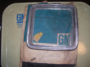 NOS 1973-1978 Chevrolet GMC G10 G20 G30 Van Tail Light bezle passenger side - Picture 1 of 2