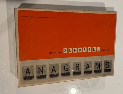 Vintage 1962 Selchow & Righter Scrabble Anagrams Game  w/ 181 Tiles - Image 1 of 4