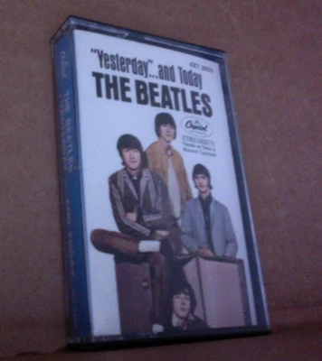 RARE STILL FACTORY SEALED 1971-8 CASSETTE The Beatles Yesterday & Today 4XT 2553 - Image 1 of 4