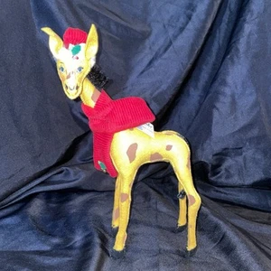 Annalee Dolls 12” Christmas Giraffe Jinglebell Decor W/ Santa Hat 2018 - Picture 1 of 16