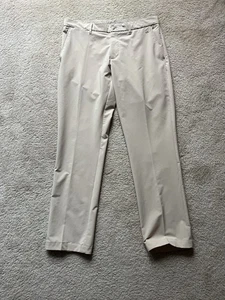 J Lindeberg Pantalone Uomo 33x32 (LEGGI) Tan Wicking Golf Chino Leggero - Foto 1 di 8