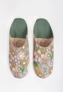 Morocccan Babouche Slippers Bohemia Margot Floral Khaki NEW Size L - Picture 1 of 3