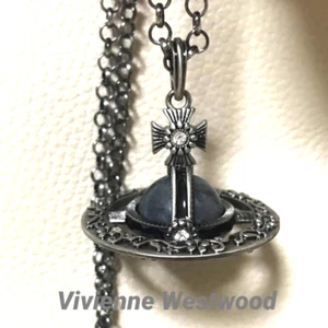 Vivienne Westwood Small Orb Necklace Flower Glay Gunmetal 4.5cm with drawstring - Picture 1 of 24