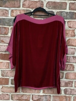 全新带标签 Eileen Fisher 芙蓉/红色天鹅绒和丝绸和服露肩上衣 L — 第 1/4 张图片